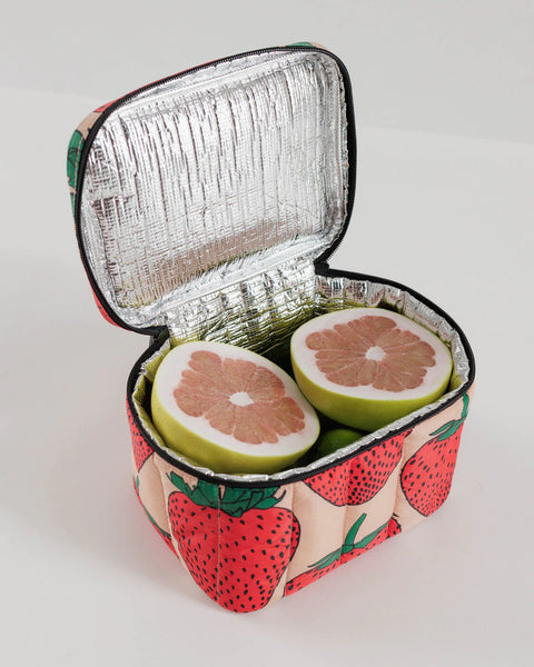 PUFFY LUNCH BAG STRAWBERRY by Baggu Paperole