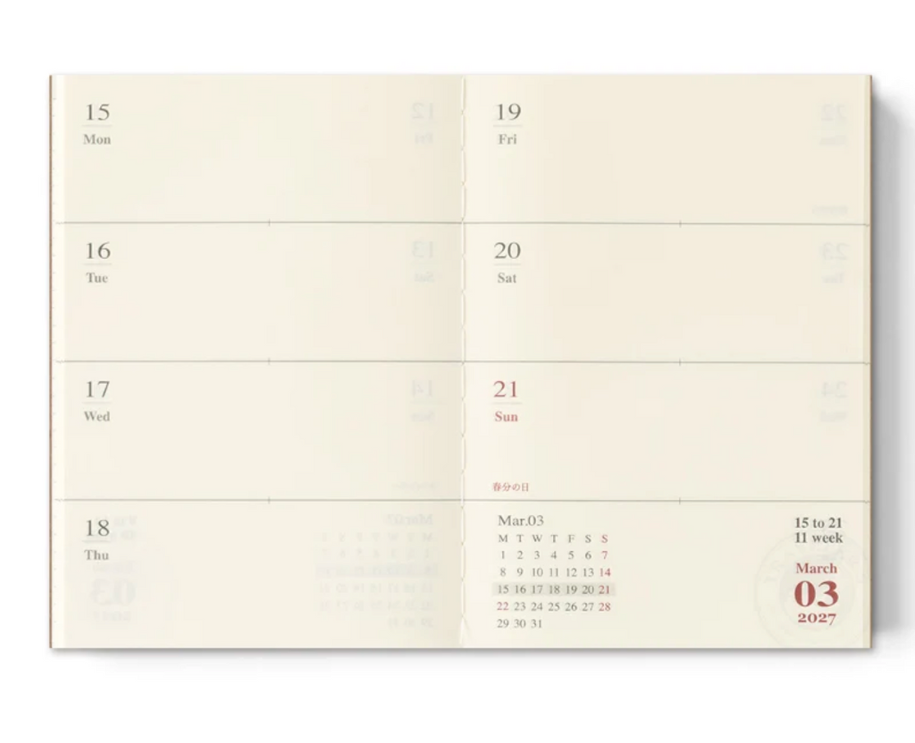 TRAVELER'S NOTEBOOK DIARY 2027 - Weekly (Passport Size) — by Traveler ...