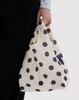 SAC RÉUTILISABLE « BABY BAGGU » à pois crème et noir — par Baggu