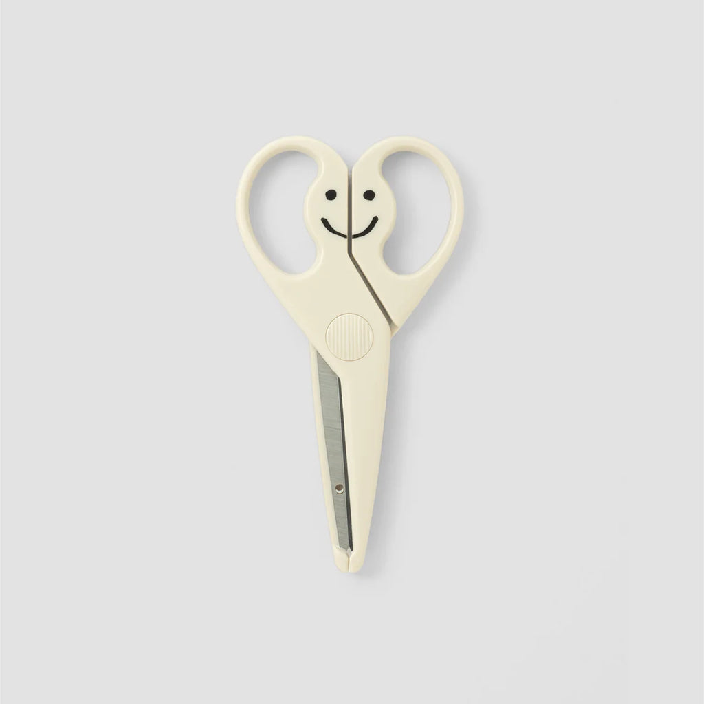 BREATA'S GENTLE SCISSORS — by Woset