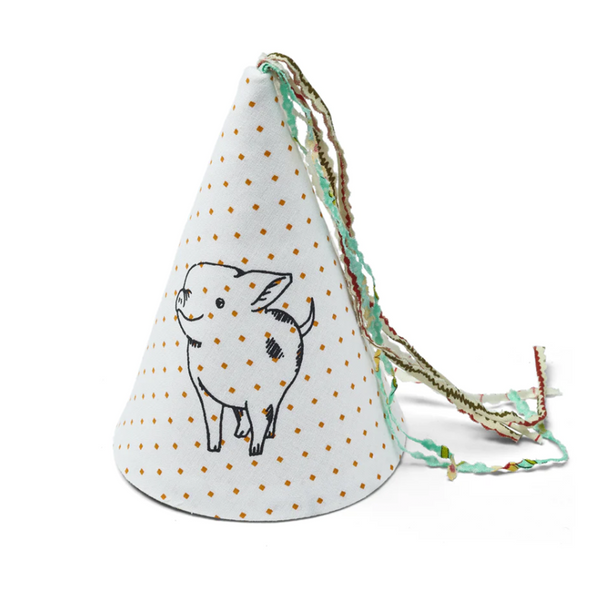 PARTY HAT WITH SILK SCREEN PRINT OF LITTLE PIG — by La fée raille