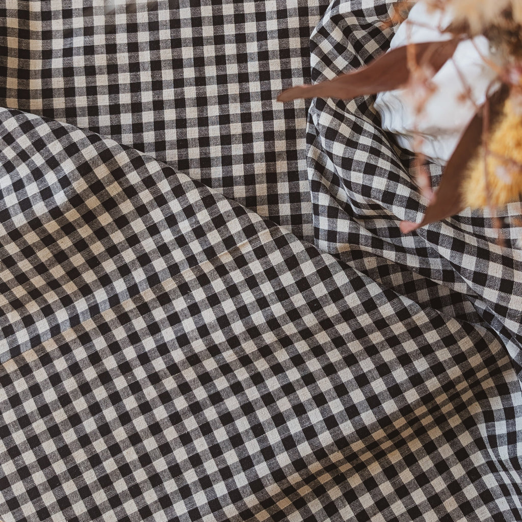 NAPPE - VICHY NOIR ET NATUREL — par Eve Gravel