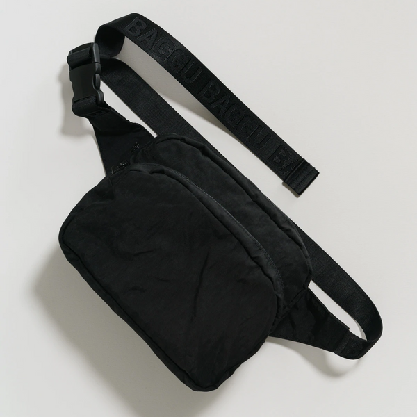 FANNY PACK (BLACK) — by Baggu