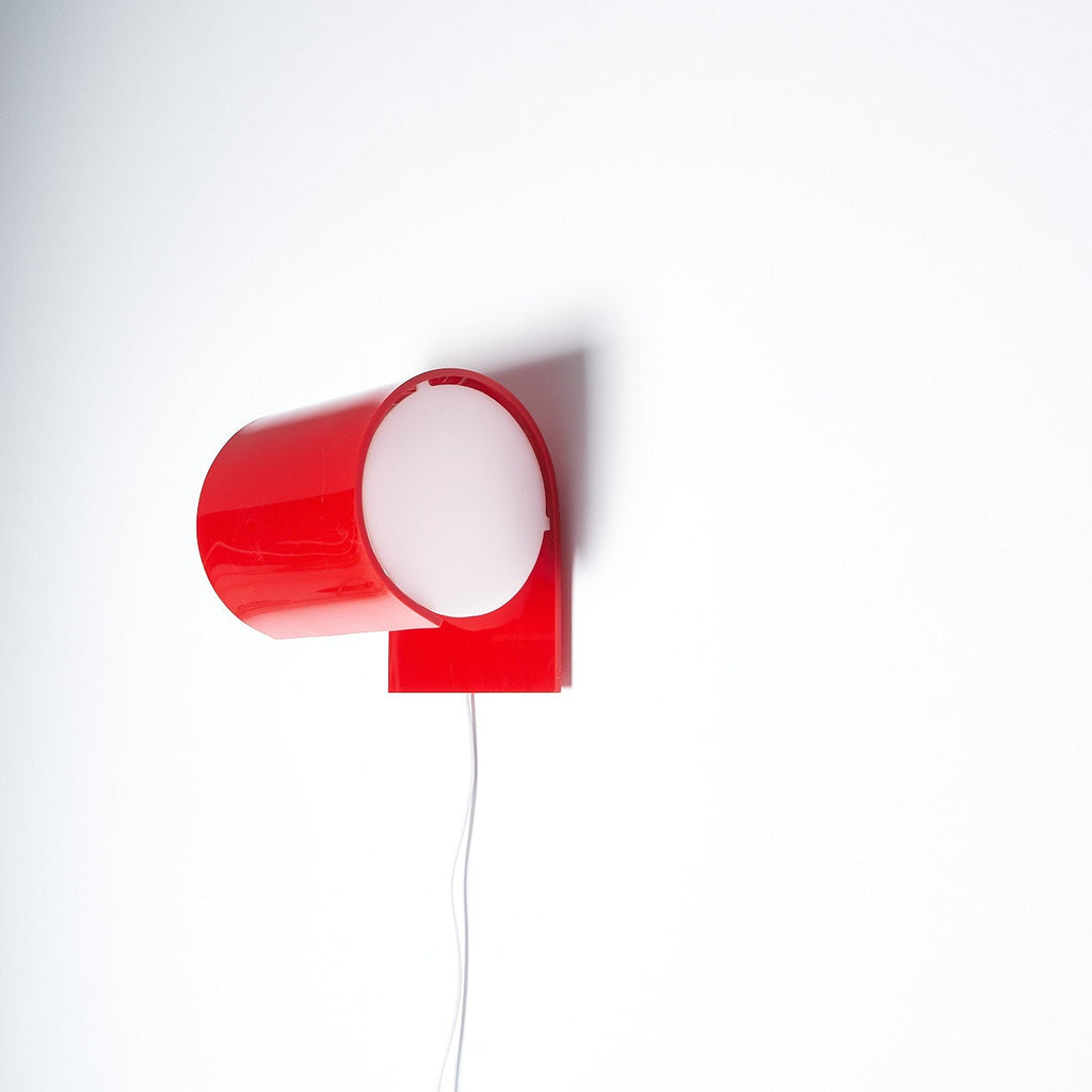 GLO-UP - Applique murale (sur fil) — par Douglas Ball