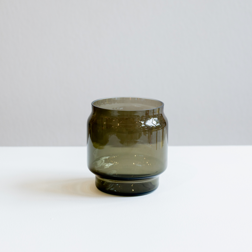 GOBELET EN VERRE SOUFFLÉ - VERT TOURMALINE – par Fusion f.