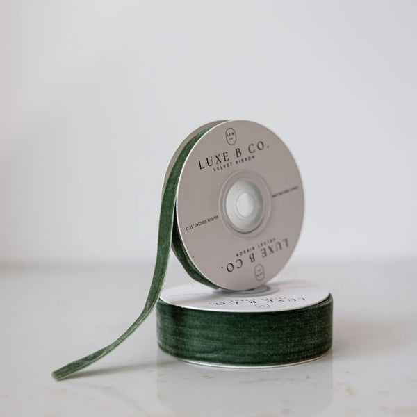 Vert Ribbon RUBAN EN VELOURS VERT - MOYEN — par Luxe B Co. – Paperole