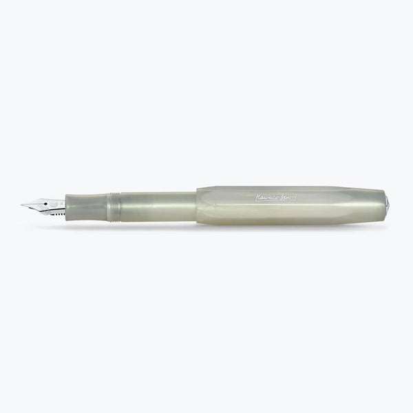 FOUNTAIN PEN LIGHT GREEN, Nib size M — by Kaweco