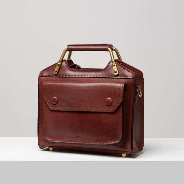 NEO RETRO LARGE CROSSBODY BAG - Chestnut — by Uppdoo