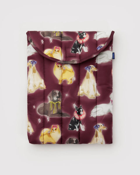 PUFFY LAPTOP SLEEVE "FANCY DOGS” 13"/14" — by Baggu