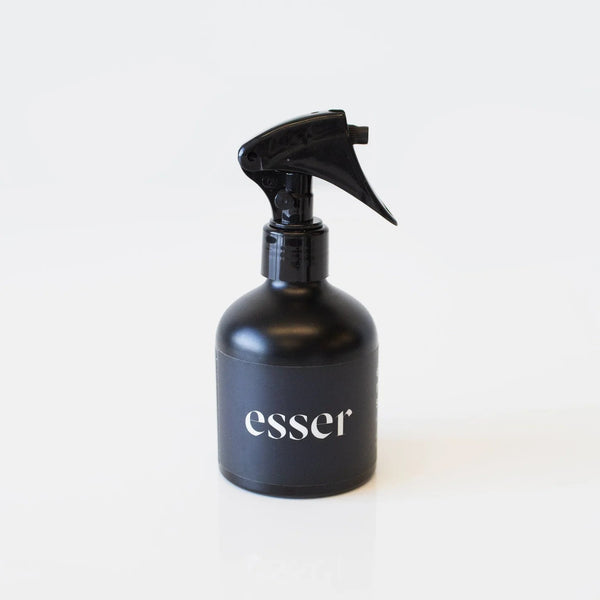ROOM SPRAY, Fig and cedar — by esser