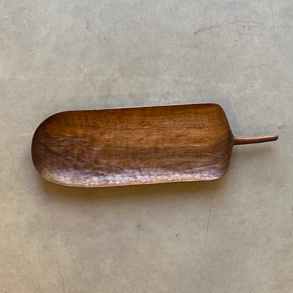 ROUNDED SERVICE TRAY IN BLACK WALNUT — par Lemyre