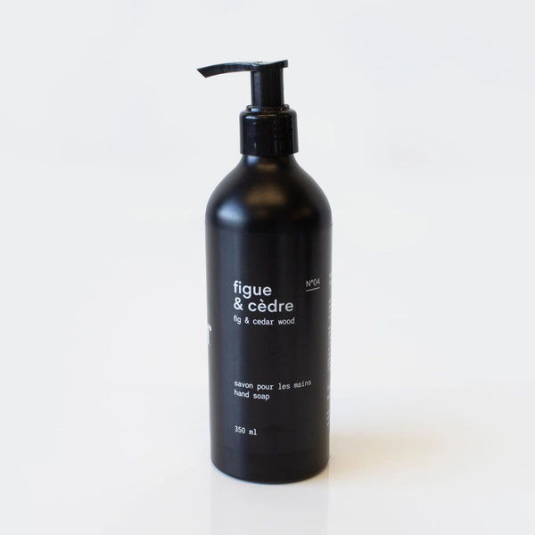 HAND SOAP, Fig and cedar — by esser