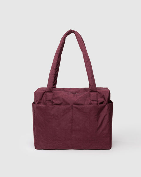 SMALL CLOUD BAG CARRY-ON (MAHOGANY) — by Baggu