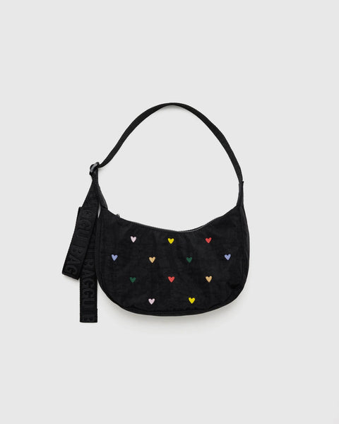 SMALL CRESCENT BAG EMBROIDERED HEARTS — by Baggu