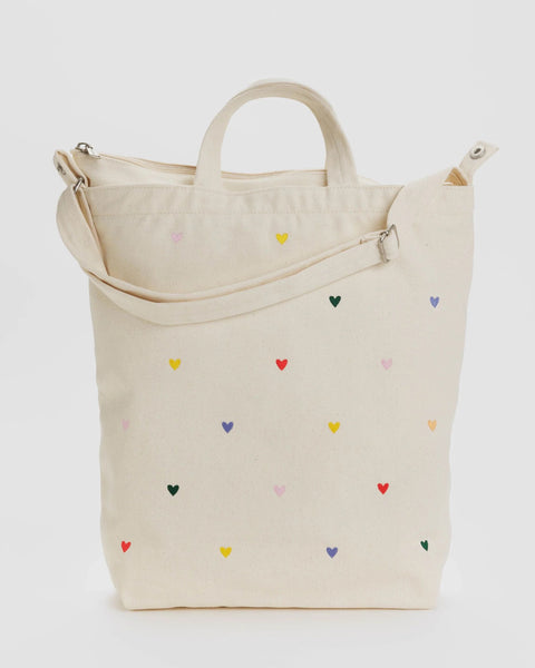 ZIP DUCK BAG EMBROIDERED HEARTS — by Baggu