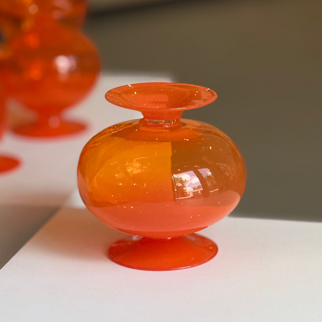 Arlequin 6 (Vase sculptural en verre) – par Sécrétion Féline
