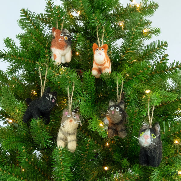 CHATS - ORNEMENT EN FEUTRE – par The Winding Road