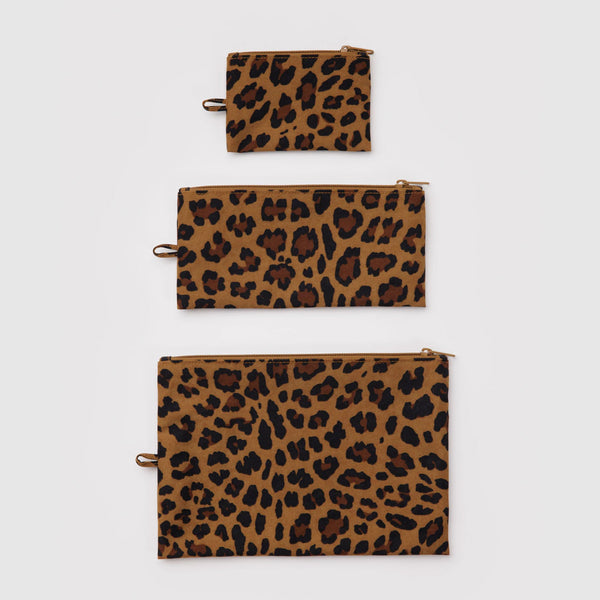 FLAT POUCH SET "LEOPARD" — by Baggu