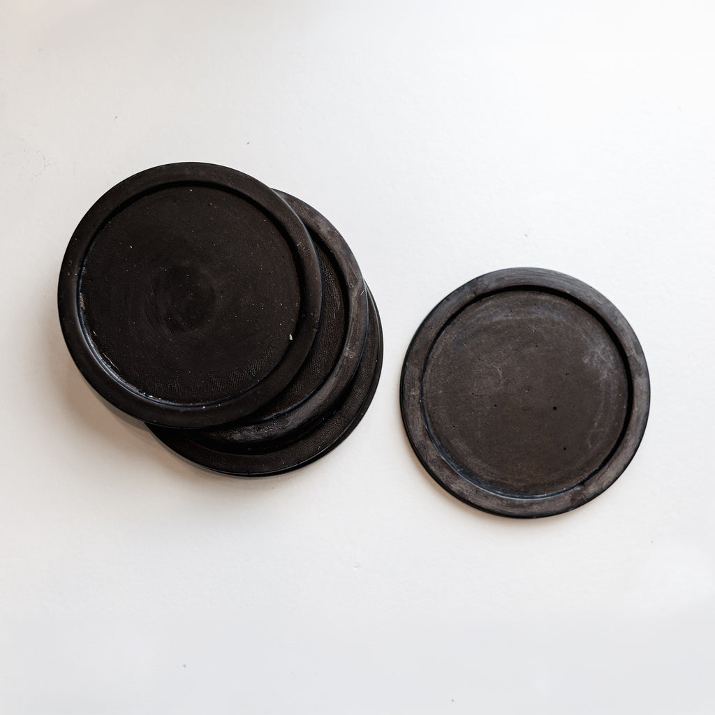 PRATO - Decorative Plate in Plaster and Graphite — by Philippe Vandal