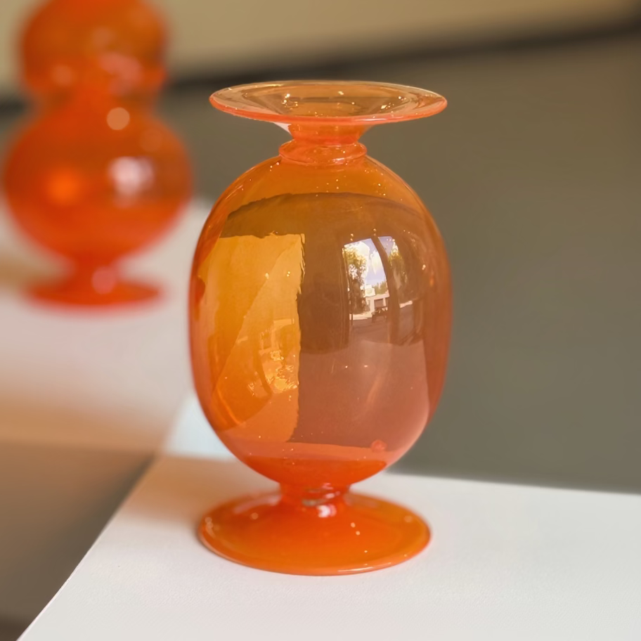 Arlequin 4 (Vase sculptural en verre) – par Sécrétion Féline