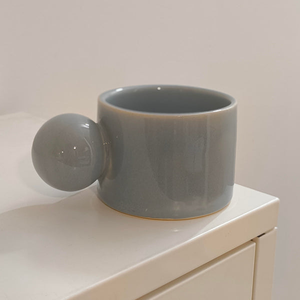 SPHERE MUG SOFT BLUE — by Pas Mon Style