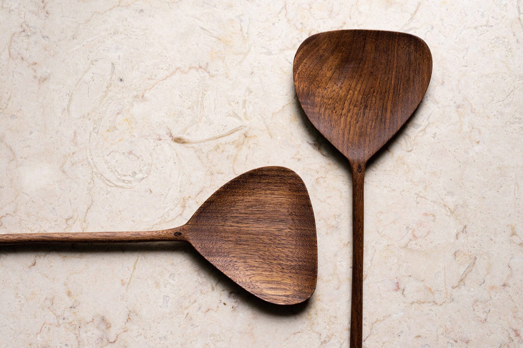 SERVICE SPOON SET IN BLACK WALNUT, 41 cm (Multiple Shapes)  — par Lemyre