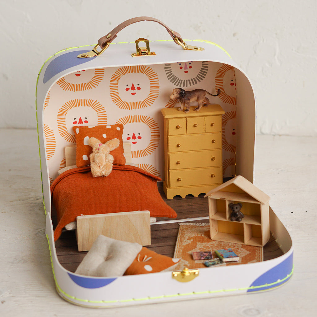 Gabby's Dollhouse | Hamster Kitties Pattern Luggage Tag | Zazzle | Luggage  tags, Doll house, Hamster