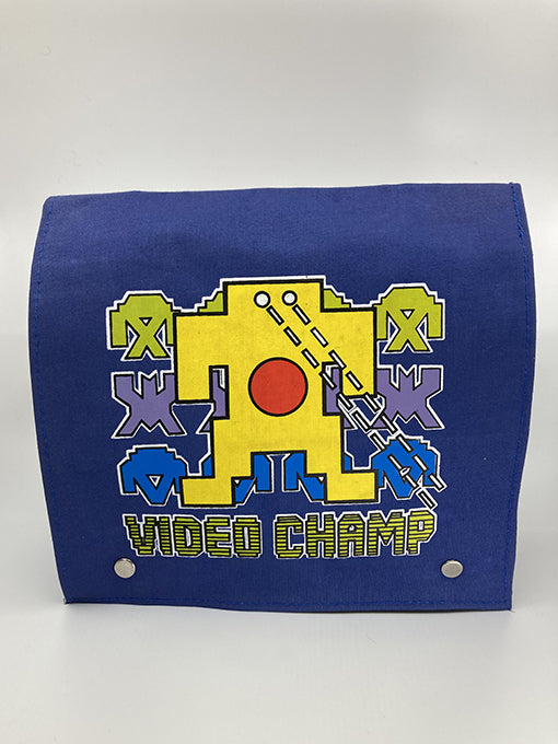 VINTAGE 80'S SCHOOL BAG — Video Camp